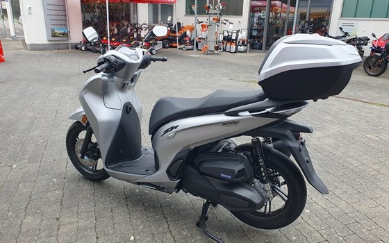 Gebrauchtmotorrad Honda SH350i - Bild 9
