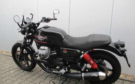 Gebrauchtmotorrad Moto Guzzi V7 Stone Special Edition - Bild 6