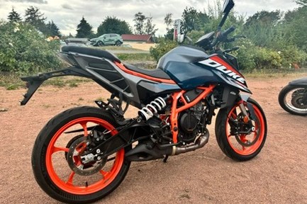 KTM 390 Duke