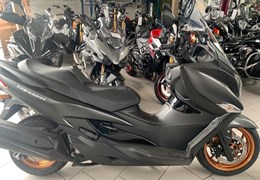 Neumotorrad Suzuki Burgman 400