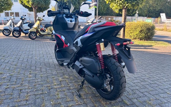 Gebrauchtmotorrad Aprilia SR GT 400 - Bild 6