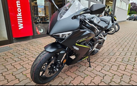 Gebrauchtmotorrad Honda CB650R - Bild 2
