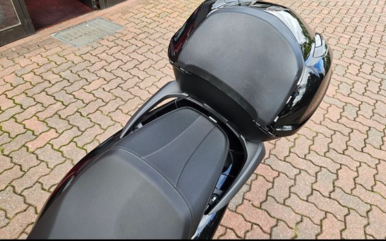 Gebrauchtmotorrad Honda SH150i - Bild 8