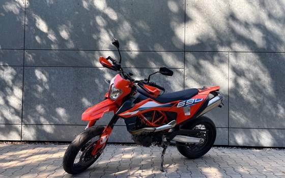 Gebrauchtmotorrad KTM 690 SMC R - Bild 2