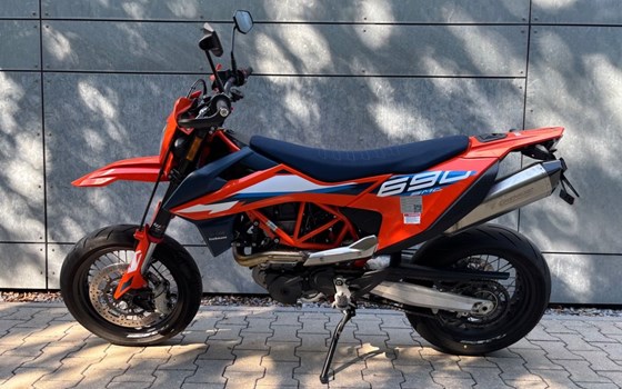 Gebrauchtmotorrad KTM 690 SMC R - Bild 3