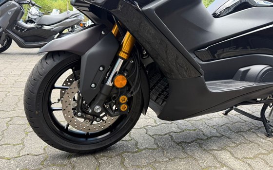 Gebrauchtmotorrad Yamaha TMAX Tech MAX - Bild 10