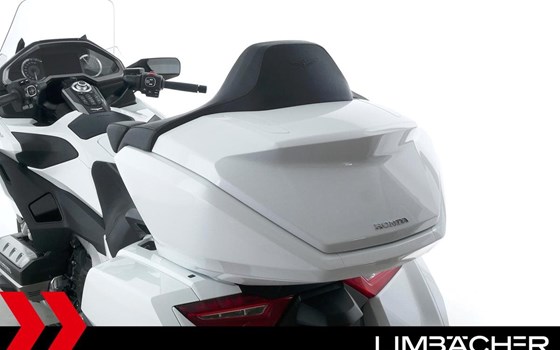 Gebrauchtmotorrad Honda GL 1800 Goldwing Tour DCT - Bild 18