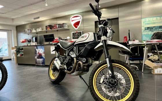 Gebrauchtmotorrad Ducati Scrambler Desert Sled - Bild 4