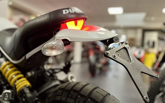 Gebrauchtmotorrad Ducati Scrambler Desert Sled - Bild 8
