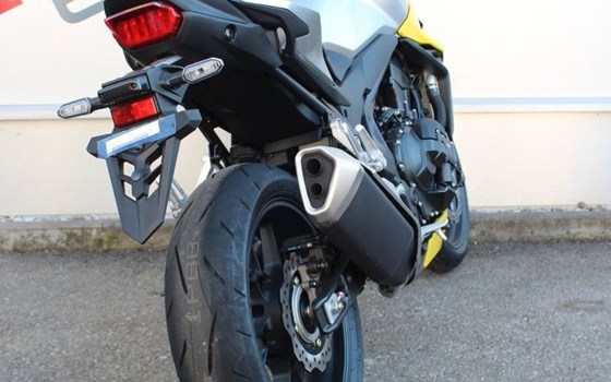 Gebrauchtmotorrad Honda CB750 Hornet E-Clutch - Bild 5