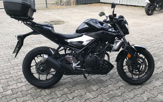 Gebrauchtmotorrad Yamaha MT-03 - Bild 1