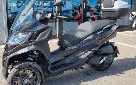 Gebrauchtmotorrad Piaggio MP3 400 - Bild 1