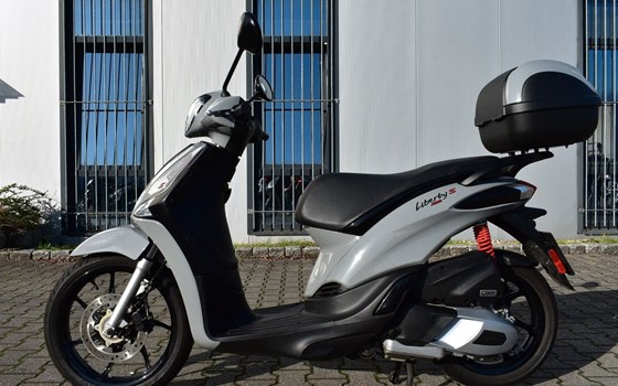 Gebrauchtmotorrad Piaggio Liberty S 125ie ABS - Bild 1
