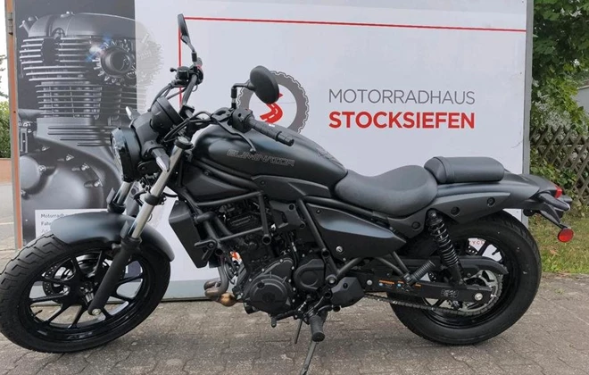 Kawasaki Eliminator 500
