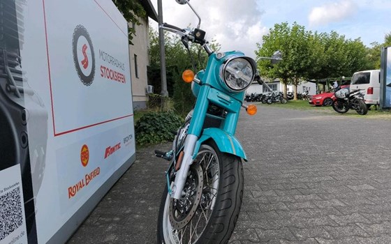 Gebrauchtmotorrad Royal Enfield Classic 650 - Bild 3