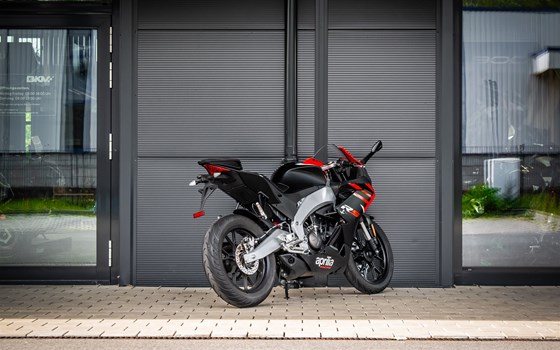 Gebrauchtmotorrad Aprilia RS 125 - Bild 2