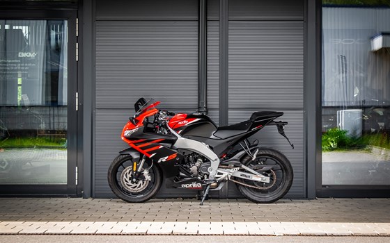 Gebrauchtmotorrad Aprilia RS 125 - Bild 4