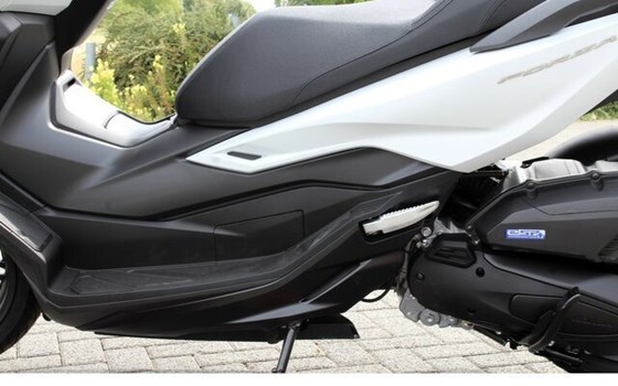 Gebrauchtmotorrad Honda Forza 125 - Bild 10