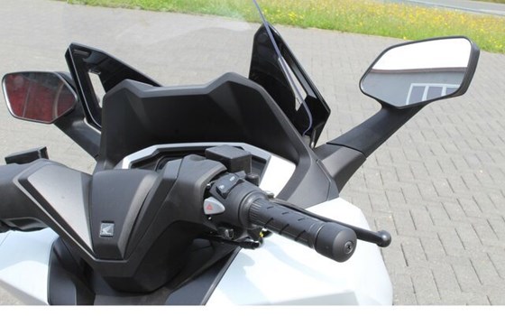 Gebrauchtmotorrad Honda Forza 125 - Bild 14