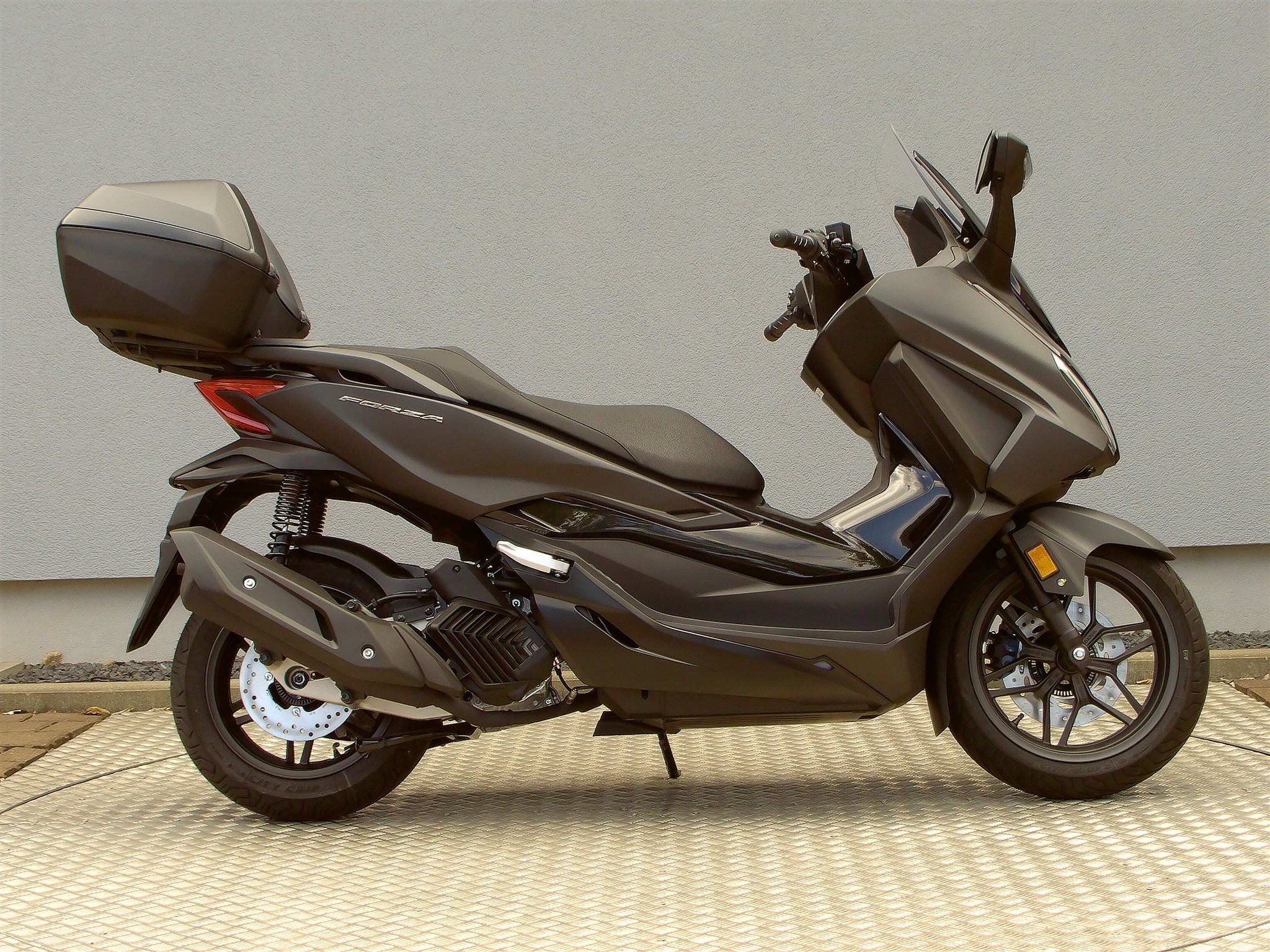 Honda Forza 125