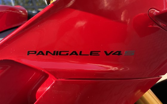 Gebrauchtmotorrad Ducati Panigale V4 S - Bild 10