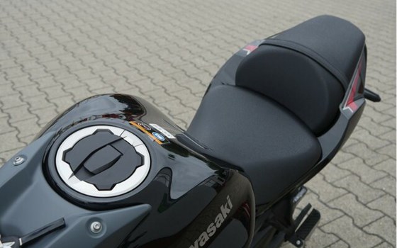 Gebrauchtmotorrad Kawasaki Z650 - Bild 10
