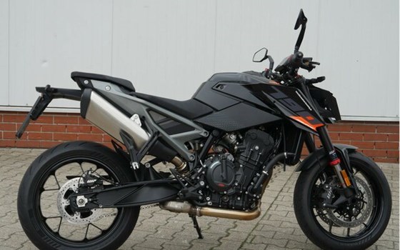 Gebrauchtmotorrad KTM 790 Duke - Bild 3