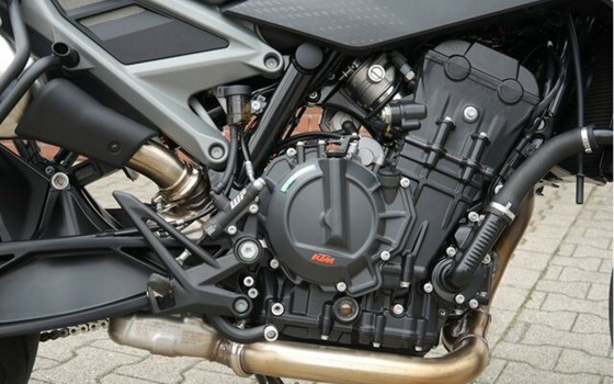 Gebrauchtmotorrad KTM 790 Duke - Bild 6