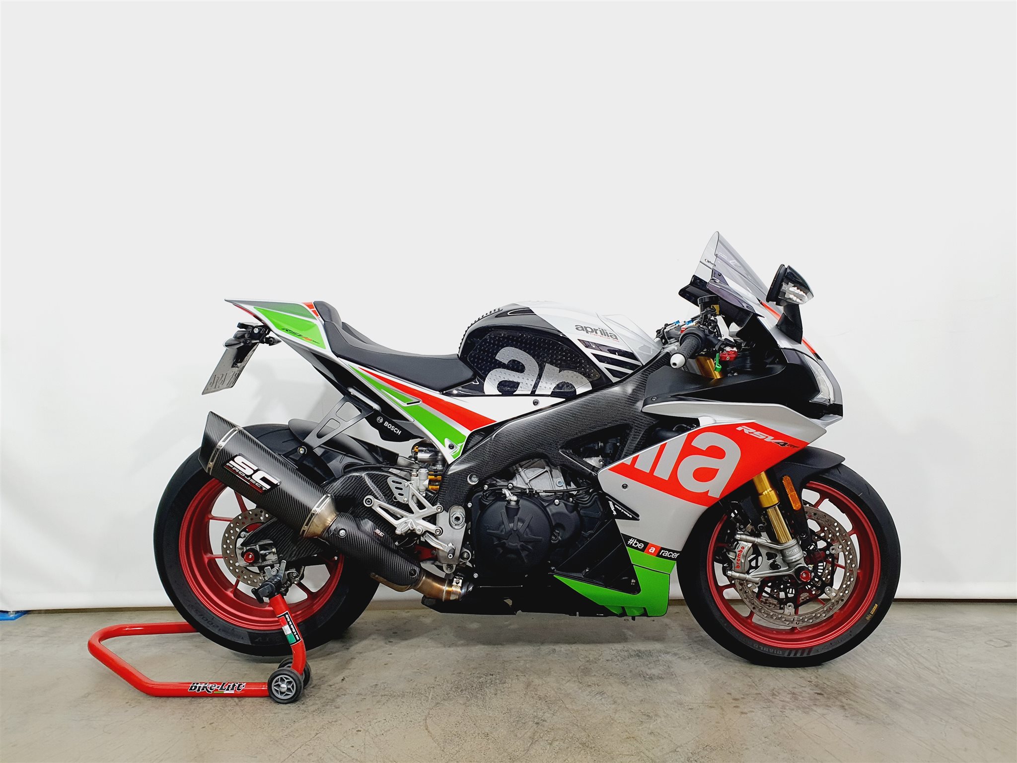 Aprilia RSV4 RF