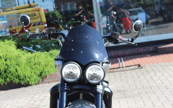 Gebrauchtmotorrad Triumph Rocket 3 GT Triple Black - Bild 7