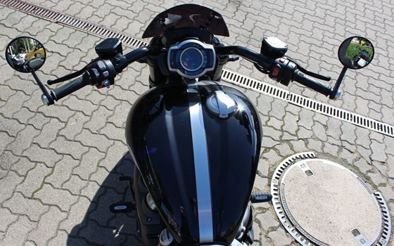 Gebrauchtmotorrad Triumph Rocket 3 GT Triple Black - Bild 9