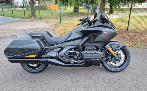 Gebrauchtmotorrad Honda GL 1800 Goldwing DCT - Bild 2