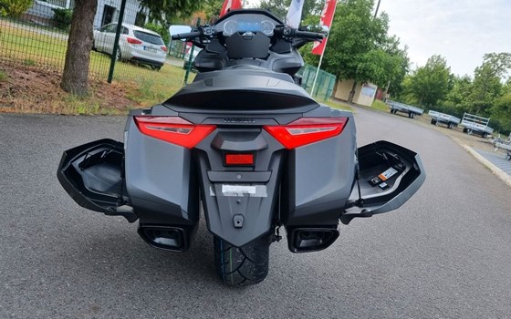 Gebrauchtmotorrad Honda GL 1800 Goldwing DCT - Bild 7