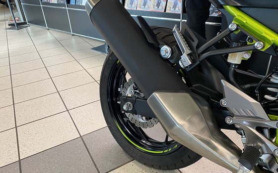 Gebrauchtmotorrad Kawasaki Z125 - Bild 9