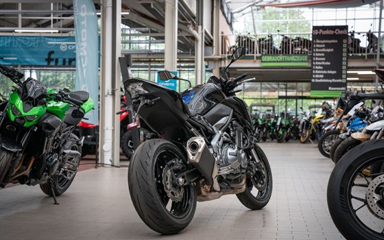 Gebrauchtmotorrad Kawasaki Z900 - Bild 4
