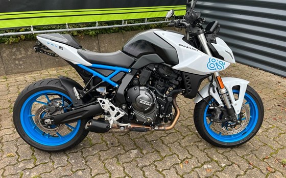 Gebrauchtmotorrad Suzuki GSX-8S - Bild 3