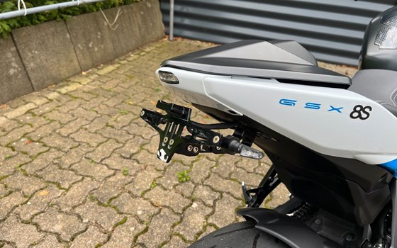 Gebrauchtmotorrad Suzuki GSX-8S - Bild 9