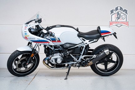 BMW R nineT Racer