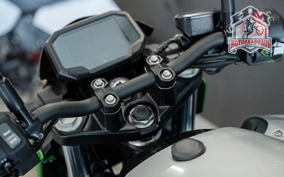 Gebrauchtmotorrad Kawasaki Z e-1 - Bild 7