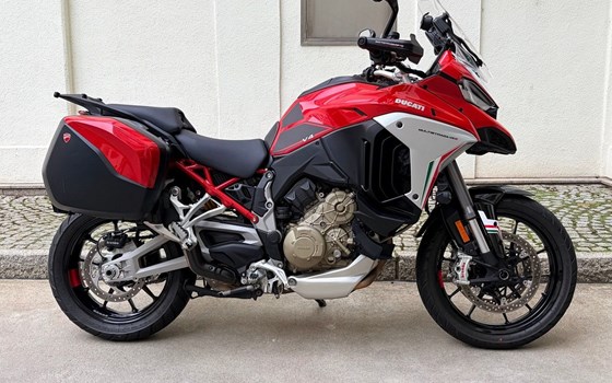 Gebrauchtmotorrad Ducati Multistrada V4 S - Bild 1