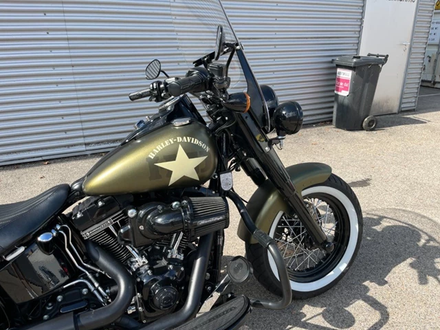 Harley-Davidson Softail Slim S (grün) - Bild 3