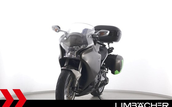 Gebrauchtmotorrad Honda VFR 1200 F - Bild 3