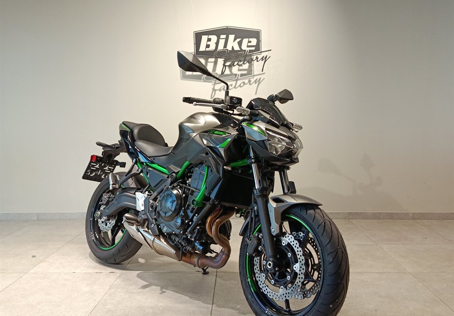 Kawasaki Z650 (GY1 - Grau und Grün)