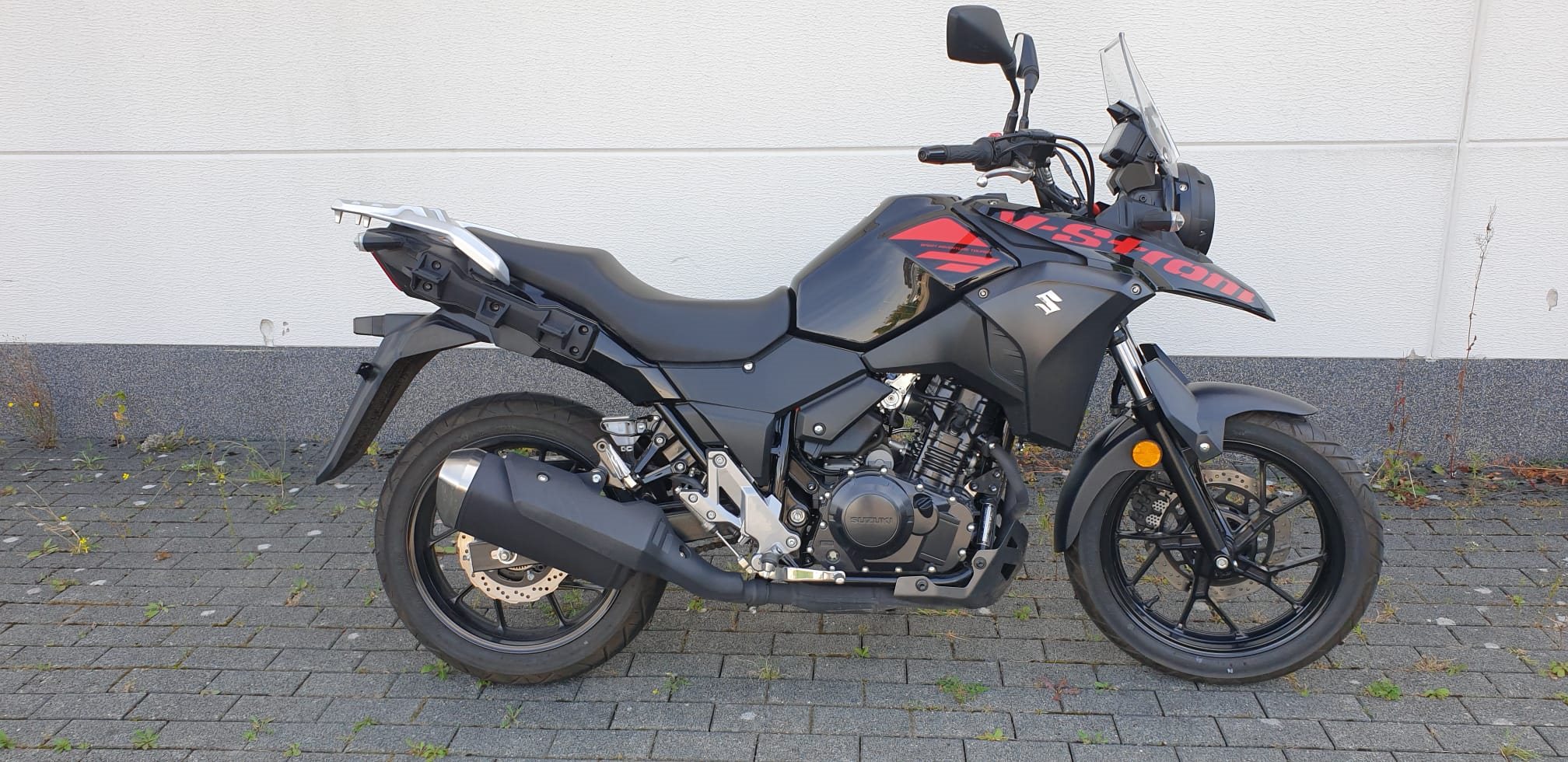 Suzuki V-Strom 250