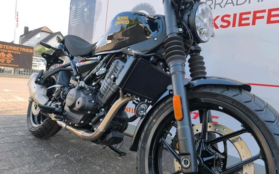 Neufahrzeug Royal Enfield Guerrilla 450 - Bild 12