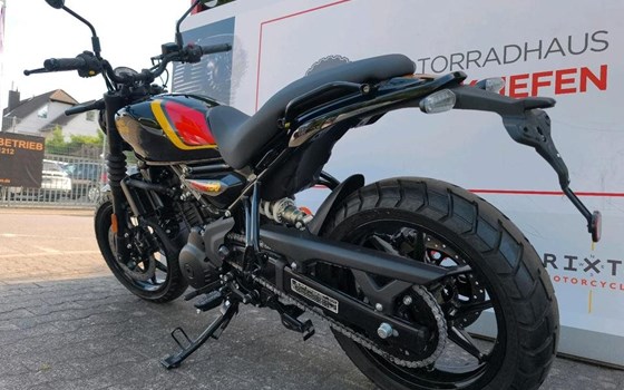 Neufahrzeug Royal Enfield Guerrilla 450 - Bild 5