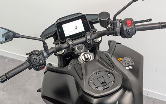 Gebrauchtmotorrad Yamaha MT-09 Y-AMT - Bild 9