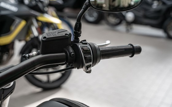 Gebrauchtmotorrad Moto Guzzi California 1400 Audace Carbon - Bild 7