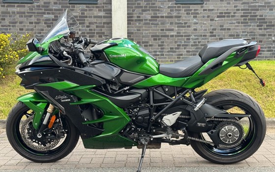 Gebrauchtmotorrad Kawasaki Ninja H2 SX SE - Bild 4