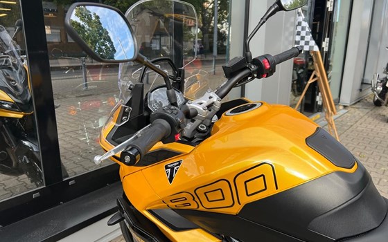Gebrauchtmotorrad Triumph Tiger Sport 800 - Bild 10